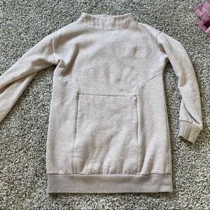 GymShark Pull Over Sweatshirt